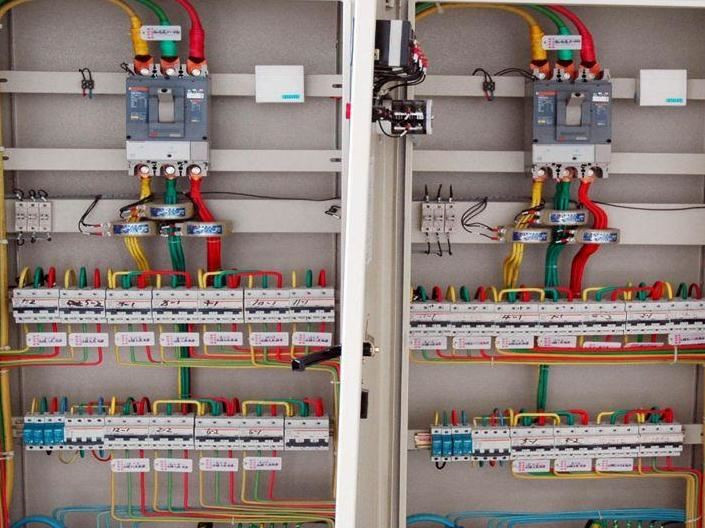 配電柜安裝規(guī)范是什么？配電柜清潔與保養(yǎng)一起了解(圖3)